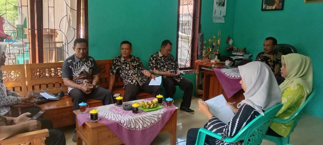 SILATURAHMI DAN MONITORING OLEH KASI PEMERINTAHAN KECAMATAN WANAREJA